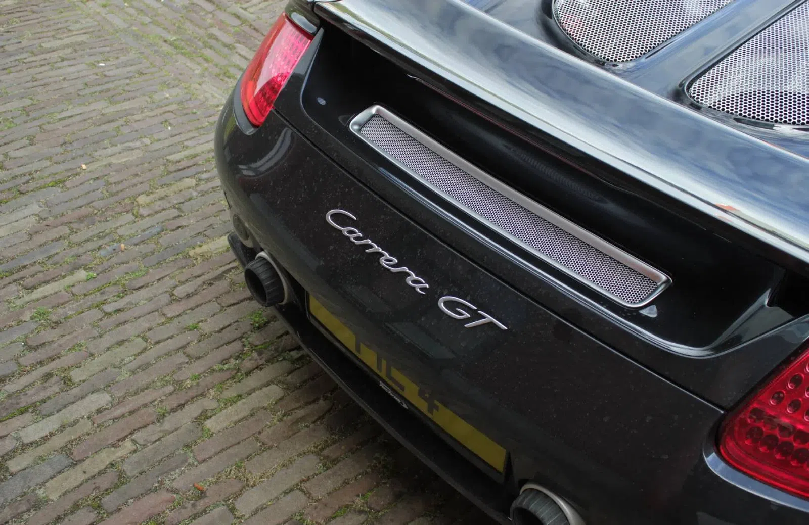Spot vd week Porsche Carrera GT